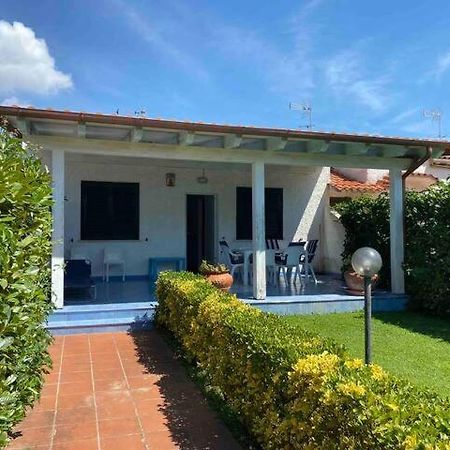 Villa Azzurra Borgo Montenero المظهر الخارجي الصورة